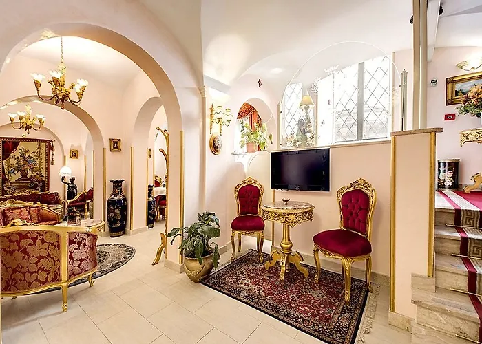 Domus Colosseo Boutique Hotel