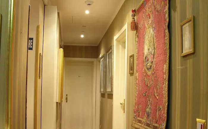 Domus Colosseo Boutique Hotel Ξενοδοχείο Ρώμη
